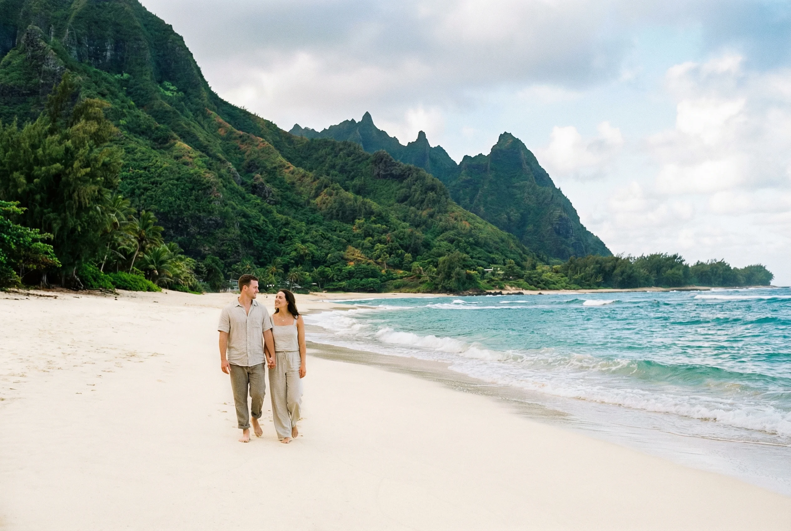 Tunnel Beach Kauai Sunset Walk - Scenic Trails along the North Shore